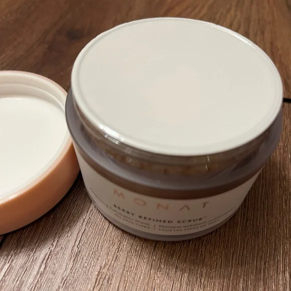 MONAT skincare bundle - Picture 2 of 8